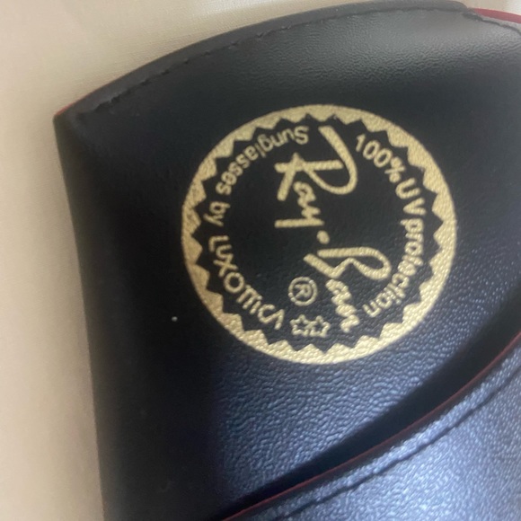 Ray Ban  case only - Picture 2 of 5